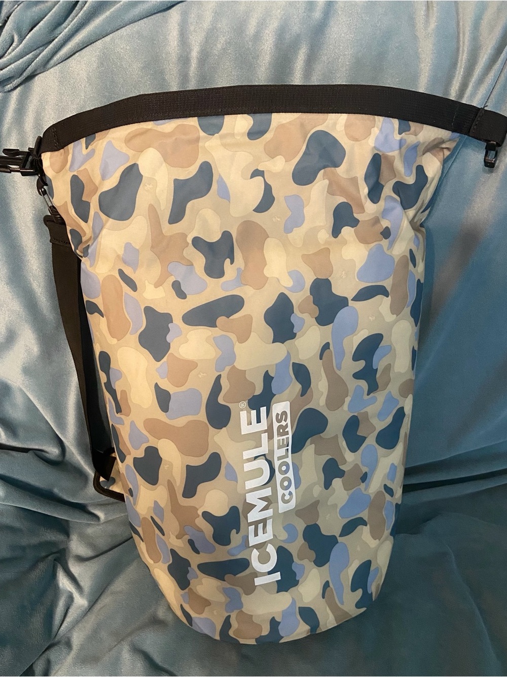 ICEMULE Coolers Men’s Camouflage Cooler - Blue/Tan Camo